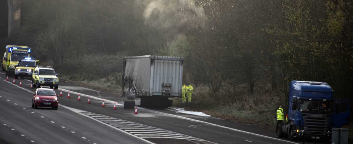 Lorry fire M4 J15